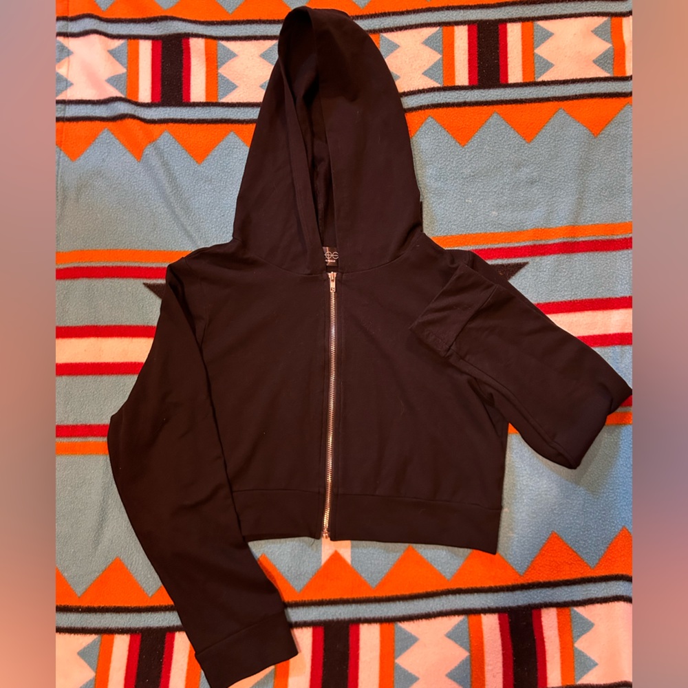 Foxblood Ceopped Hoodie